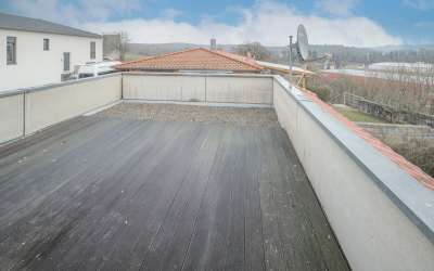 Hier ist Ihr Platz für das besondere Wohnen: mediterranes Villa auf dem Weg zum Bodensee