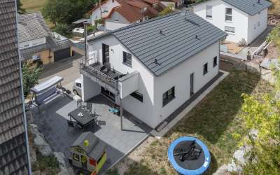 Modernes und junges Einfamilienhaus in familienfreundlicher Lage von VS-Obereschach