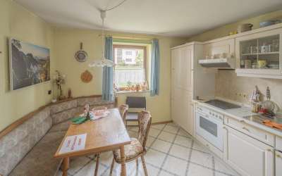 1-2-Familienhaus in toller Lage und schönem Grundstück