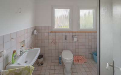 Dreifamilienhaus mit viel Fläche - kurzfristig bezugsfrei
