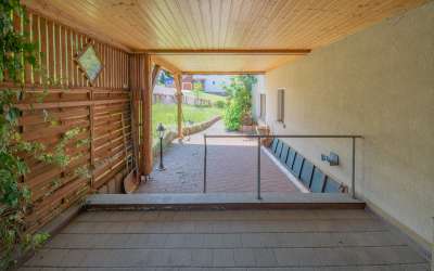 1-2-Familienhaus in toller Lage und schönem Grundstück