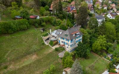 Villenanwesen mit Aussicht übers obere Neckartal - hier wohnen Sie priviligiert und mit Charme