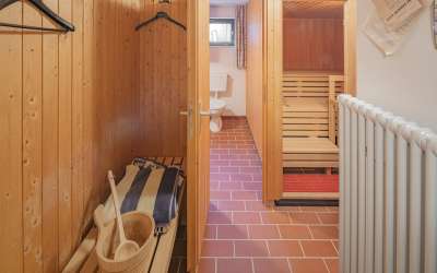 Sonnig, idyllisch, ländlich romantisch und schön: Einfamilienhaus in familiärer Lage!