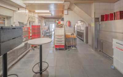 Wohn- und Geschäftshaus in beliebten Wohngebiet