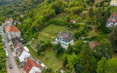 Villenanwesen mit Aussicht übers obere Neckartal - hier wohnen Sie priviligiert und mit Charme