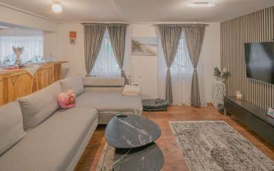 Gepflegtes Einfamilienhaus mit viel Fläche