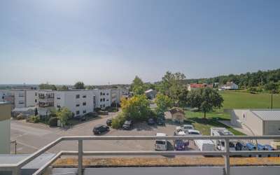 Top moderne 4,5 Zimmer Penthousewohnung über den Dächern von Steinenbronn