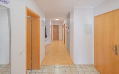 Das sonnige 3 Familienhaus in begehrter Lage am Stadtrand der Kurstadt