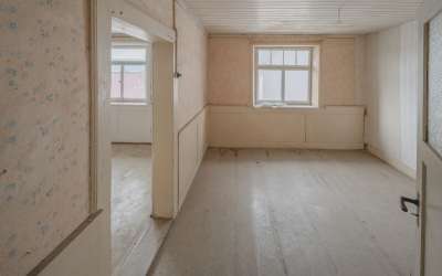 Denkmalgeschützter Vogtshof für Bauträger, Handwerker und Investoren