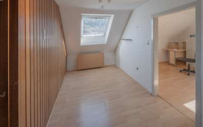 Hier geht die Sonne auf - sonniges Haus mit viel Platz zum Wohnen für 1-2 Generationen