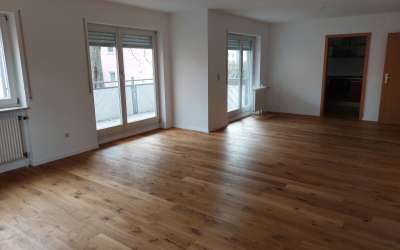 Viel Platz für Wohnen und Chichi - großzügiges und ruhiges Wohnen mitten in der Stadt!