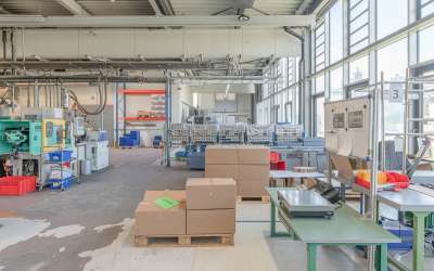 Moderne Hallenfläche für Ihr Unternehmen