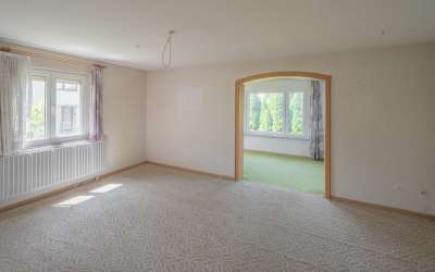 1-2-Familienhaus in toller Lage und schönem Grundstück