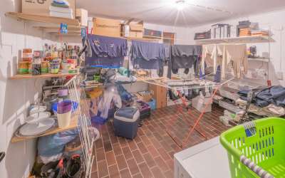 Modernes und ruhiges 2 Familien Haus mit wunderschönem Ausblick ins Tal