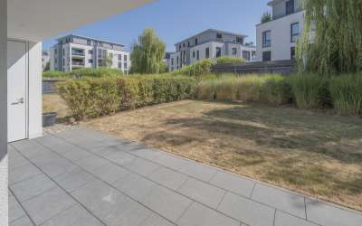 Hier geht die Sonne auf: außergewöhnliche 4 Zimmer-Wohnung im Erdgeschoß