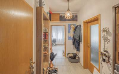 3 Zimmer Eigentumswohnung mit viel Fläche und kleinem Preis, Schwarzwälder Höhenluft inklusive