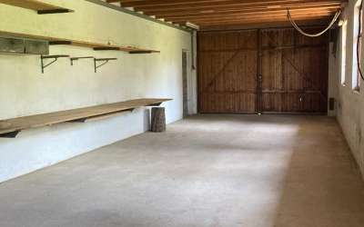 5 Gebäude zu einem Preis - Wohnhaus mit Stallungen, ideal für den Pferdeliebhaber