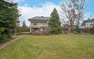 Und plötzlich hört die Suche auf: die aussergewöhnliche Villa: ruhig gelegen und stadtnah - Eleganz trifft hier auf tres chic!