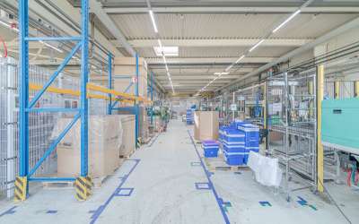 Moderne Hallenfläche für Ihr Unternehmen