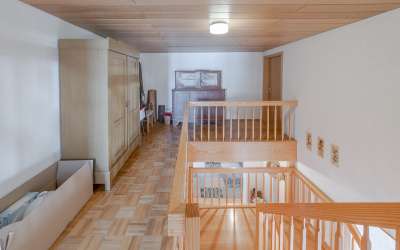 Großes Wohnhaus mitten in Denkingen