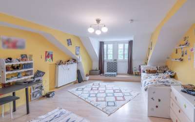 Direkt in Villingen - Wohn-/ und Geschäftshaus