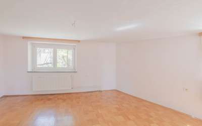 Derzeit vermietet zu einer Rendite von 7,5 % - Einfamilienhaus am Heuberg