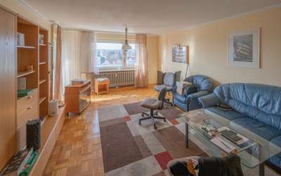 Helle 3 Zimmer Mietwohnung mit tollem Weitblick