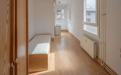 Großzügiges Wohn-/ und Geschäftshaus mit viel Platz - Auch als Hotelnutzung möglich