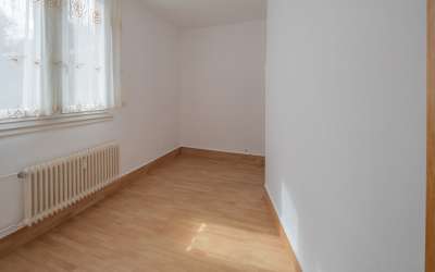 Großzügiges Wohn-/ und Geschäftshaus mit viel Platz - Auch als Hotelnutzung möglich