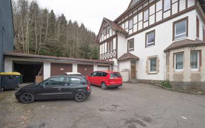 Großzügiges Wohn-/ und Geschäftshaus mit viel Platz - Auch als Hotelnutzung möglich