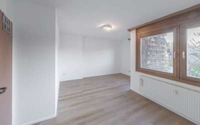 Moderne, neu renovierte 3 Zimmer Mietwohnung in Königsfeld mit Balkon