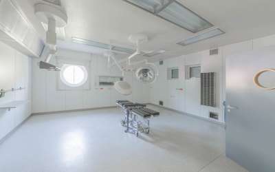 Sonniger Platz für ein Pflegeheim oder Gesundheitsressort