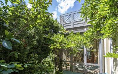 Modernisierte sonnige Stadtvilla für die ganze Familie