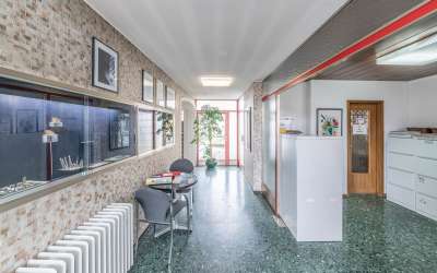 Hallenfläche und Büro zu vermieten!