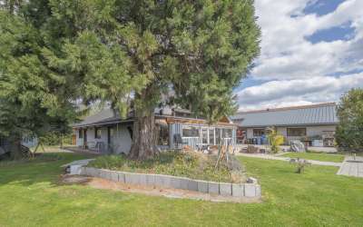 Einfamilienhaus mit Halle in Spaichingen!