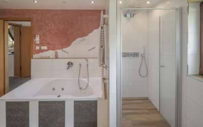 Einfamilienhaus mit Halle in Spaichingen!