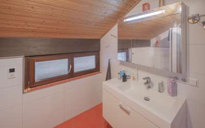 Einfamilienhaus mit Halle in Spaichingen!