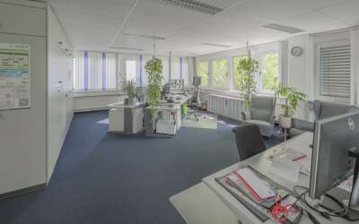 Firmenareal mit viel Platz für Ertrag und Produktion - hier ist vieles Möglich!
