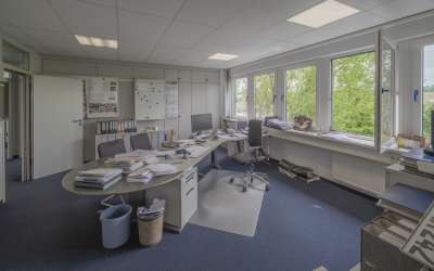 Firmenareal mit viel Platz für Ertrag und Produktion - hier ist vieles Möglich!
