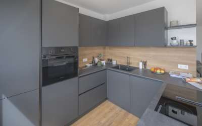 Moderne 4 Zimmer Neubauwohnung im Erdgeschoss zu vermieten - befristet auf 3 Jahre