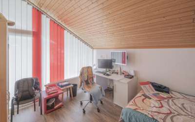 Wohnen und Arbeiten unter einem Dach - Wohnhaus mit Halle in Spaichingen!