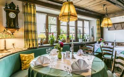 Sensationelles, first class Tagungs- und Wellnesshotel mit Schwarzwaldpanorama - idyllische Lage, top gepflegt, hier ist Platz für Ihr Unternehmen