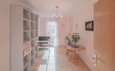 Hier ist Platz im Paradies: jung gebliebene 3 Zimmer Wohnung in perfekter Lage