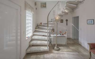 Sonnig wohnen, mit der ganzen Familie - das Einfamilienhaus am Stadtrand