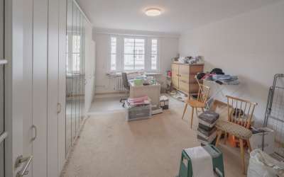 Platz für Eleganz und tres chick: mitten in der Innenstadt - Moderne 5 Zimmer Eigentumswohnung