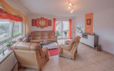 Modernes Haus für Kind und Kegel