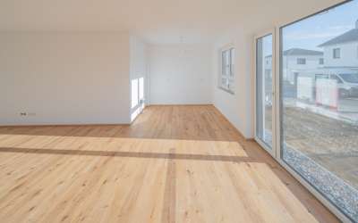 Neubau – 4,5 Zimmer Gartenwohnung zu vermieten!