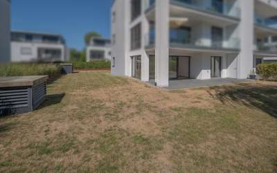 Hier geht die Sonne auf: außergewöhnliche 4 Zimmer-Wohnung im Erdgeschoß