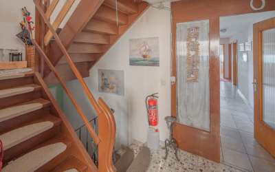 Süßes freistehendes Haus sucht neue Eigentümer