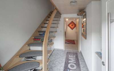 Wohnen wie im eigenen Haus -6,5-Zimmer-Eigentumswohnung